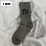 4 pairs Essentials Socks Men Sports Breathable Socks Long Tube Cotton Socks Skateboard Casual Men and Women Couples Fashion Sock